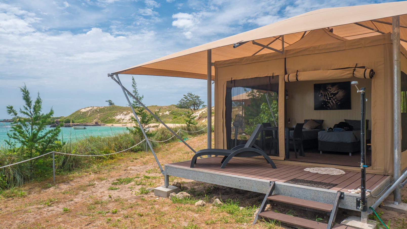 Banubanu Beach Retreat